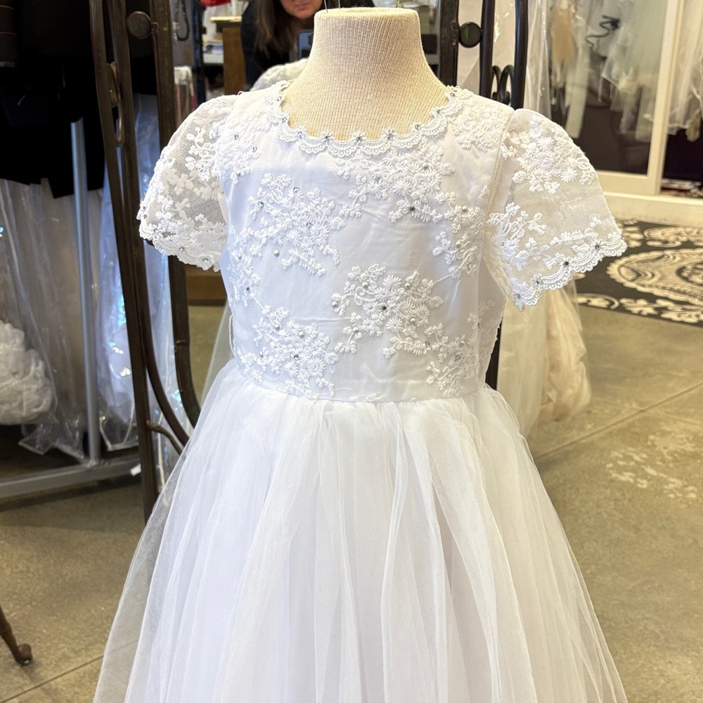 Flower girl 1st communion dress white lace